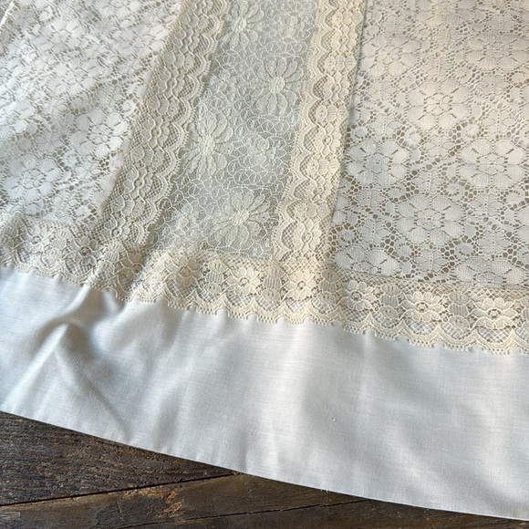 Vintage Carefree Fashions cream full lace maxi skirt GVC size L - Picture 8 of 9
